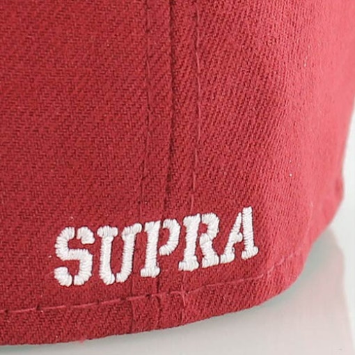 Supra Sopra La Zebra Rossa Della Nuova Era
